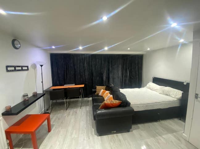 Extra Large Tripple Room in South Ockendon Next T Main Photo