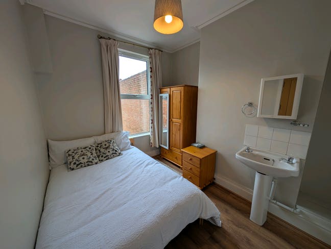 Stranmillis Park - ideal for City centre living  Main Photo