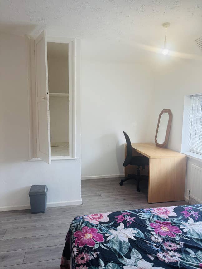 Rooms available near Haywards Heath train station  Main Photo