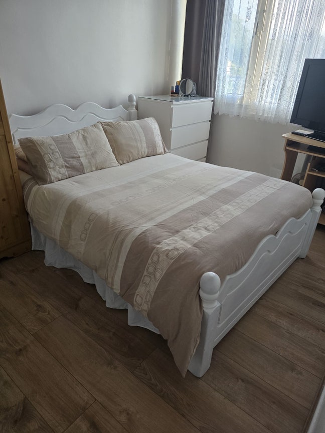 Room available for rent in Roehampton  Main Photo