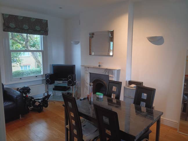 🎷 Musician-Friendly, Warm Home Near ToTowerBridge Main Photo