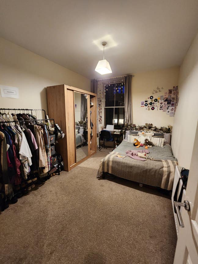 En suite room to rent on Castle Street  Main Photo