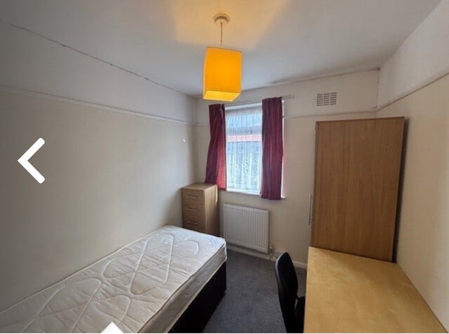Single Room in Shared House Near Uwe Main Photo