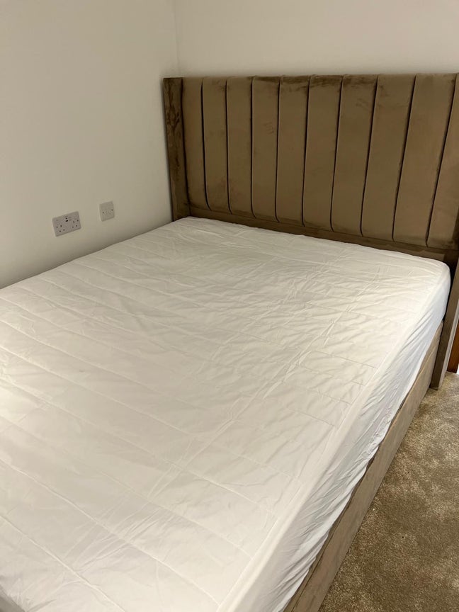 Single Room Available in House Share Main Photo