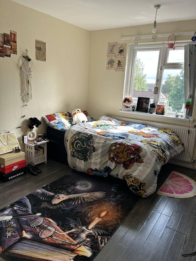 2-3 affordable bedrooms available for rent.   Main Photo