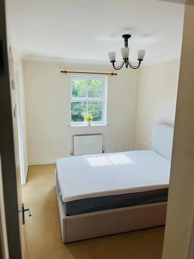 Double with En-Suite - Available Now Main Photo