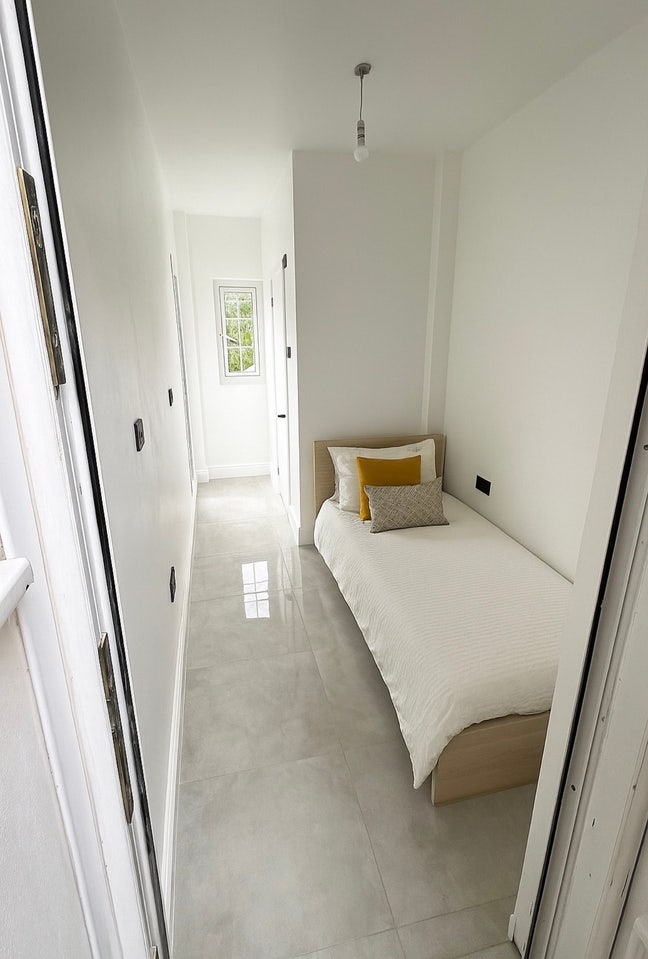 1 Bed 1 Ensuite - Property  Main Photo