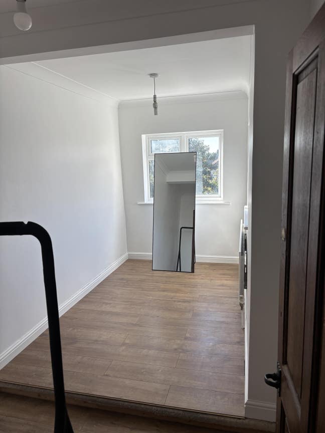 Double Room En-Suite in Newly Refurbished House Main Photo