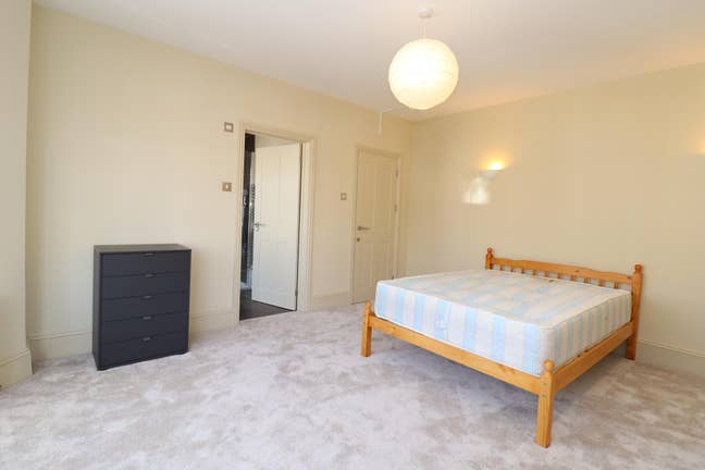Ensuite-5Min Walk from Northern Line Main Photo