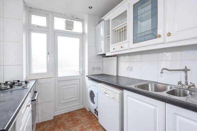 Gorgeous 2/3 - Bed Flat Available St John's Wood! Main Photo