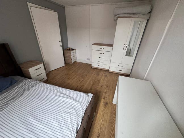 Newly renovated house in excellent location  Main Photo