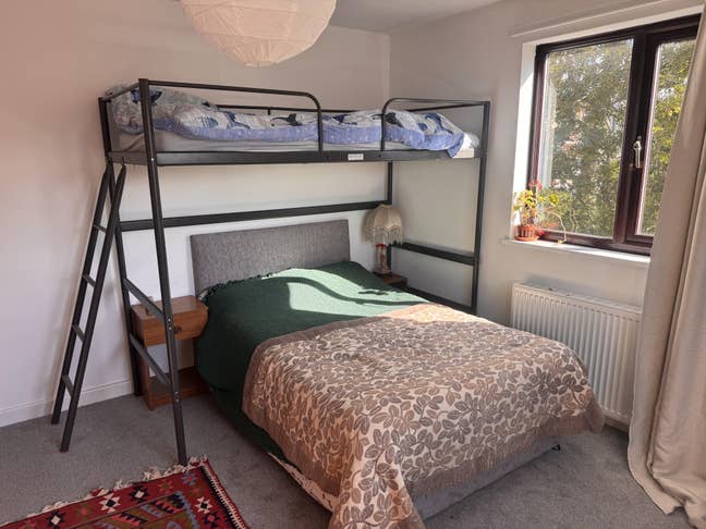 Large Double Room – Bills Included Main Photo