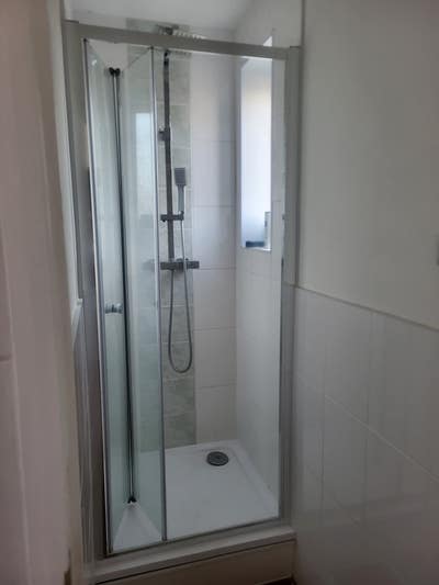 Studio Available Main Photo