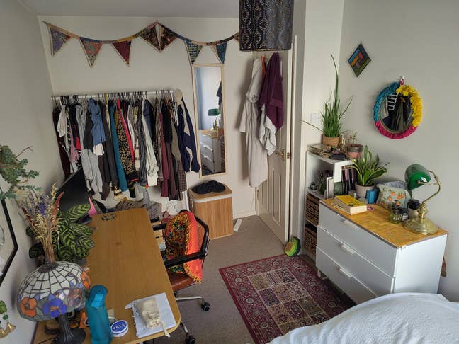 Cosy double room in lovely 2-bed flat  Main Photo
