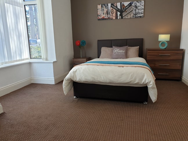 🏡 Rooms near Tech Park & town centre Main Photo