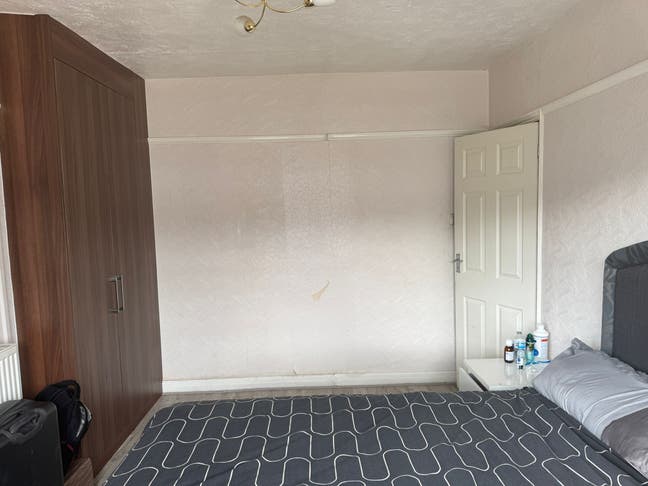 🏡 Single & Double Rooms – SE9 – £650-£800 - Bills Main Photo