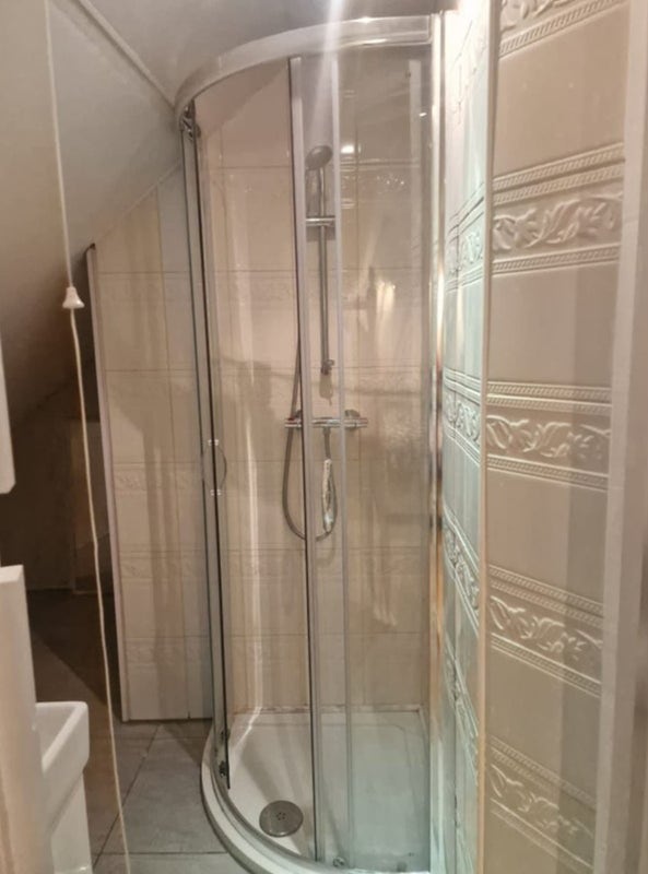🛏️ Cosy Single Room | IG4 | £600pcm | Bills Inc Main Photo