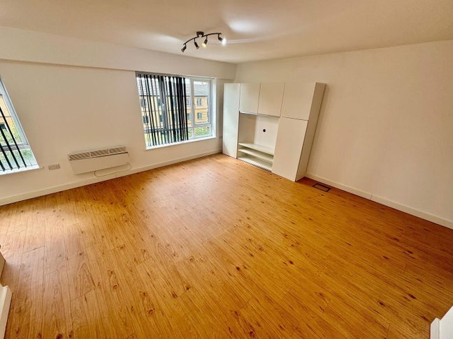 Studio Flat, Battalion House, NW9 Main Photo