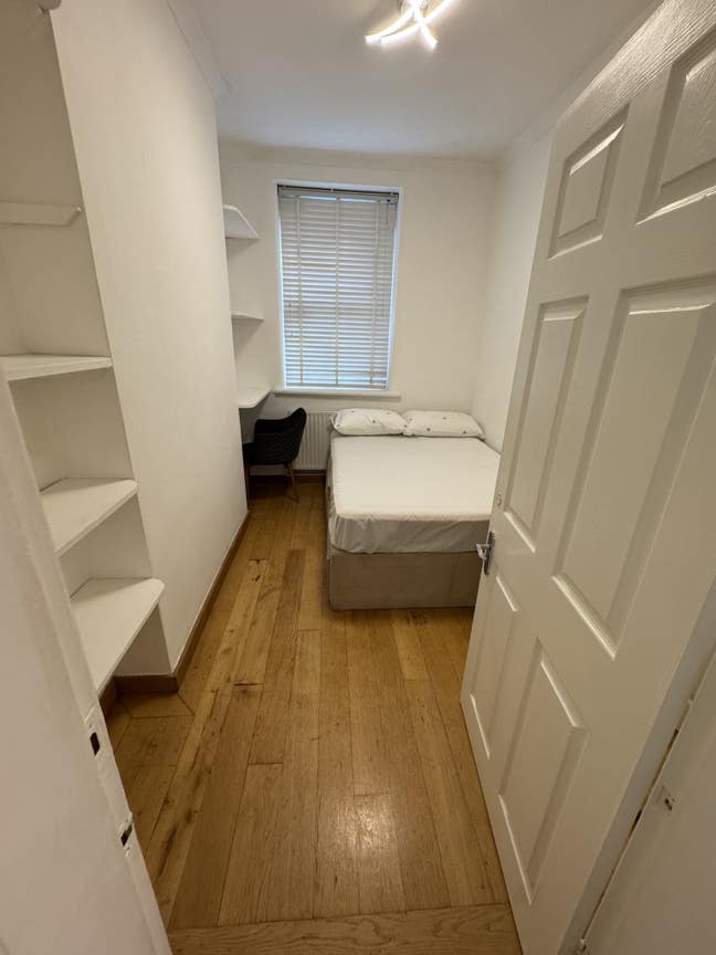 Shared flat Fitzrovia available from 22nd Sept Main Photo