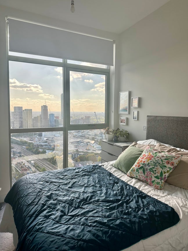 2 bed 2 bath- Own Bath & Room w/Gorgeous View  Main Photo