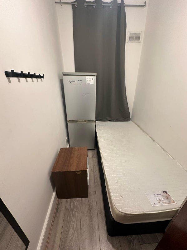 🏡 Large Single in Tooting Broadway Main Photo