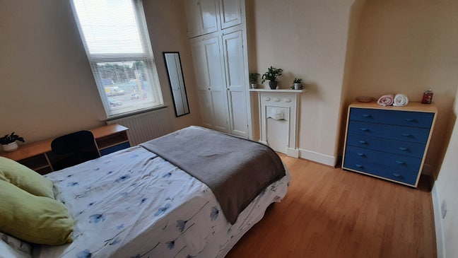 4 Double Rooms in House Share Main Photo