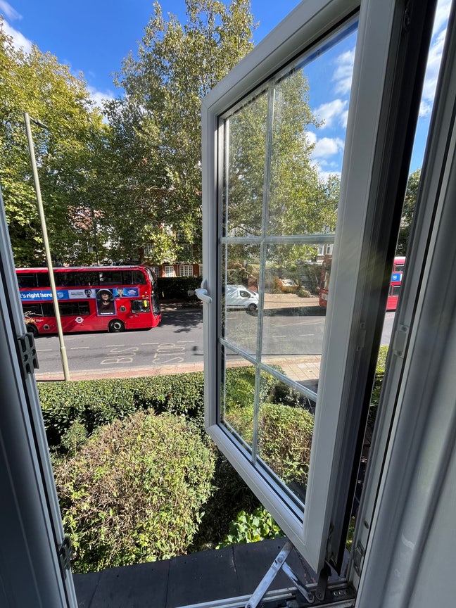 Furnished Room,Finchley Road,Great transport links Main Photo