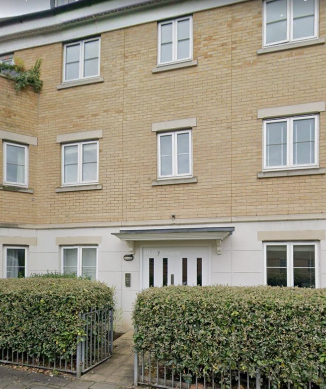 Double Bedroom / London SE15 Main Photo