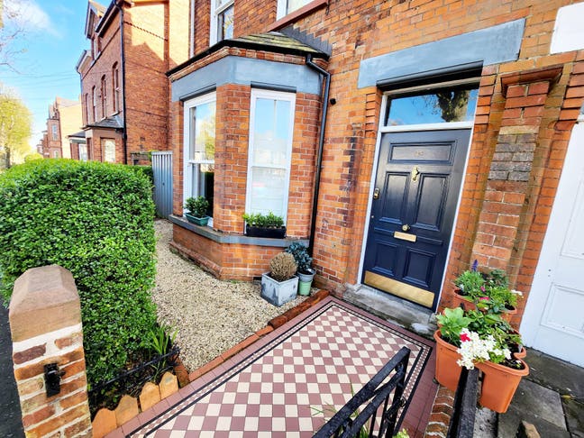 Full 3 Bed Apartment, Antrim Road, N. Belfast Main Photo