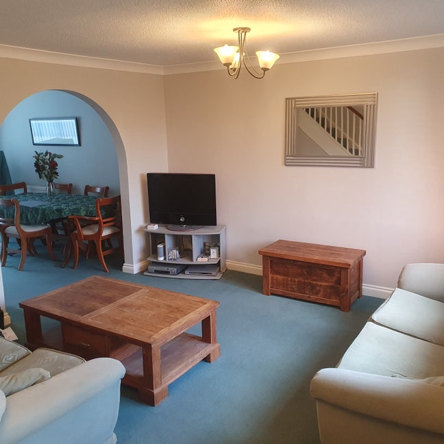 Double room with en-suite, West Swindon Main Photo