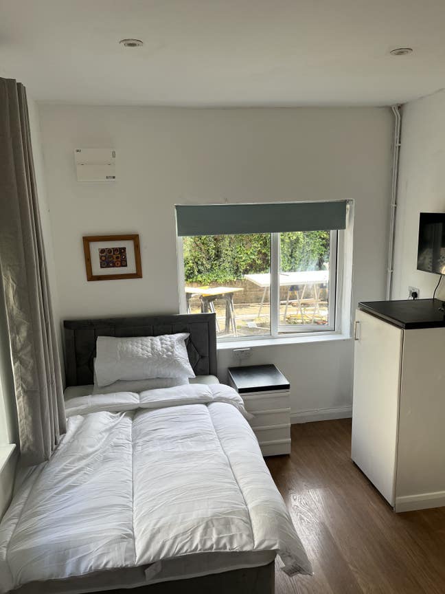 Double on suite  Main Photo