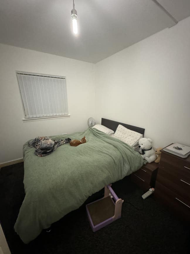 Spare Room Available in 2-Bedroom House – Liverpoo Main Photo