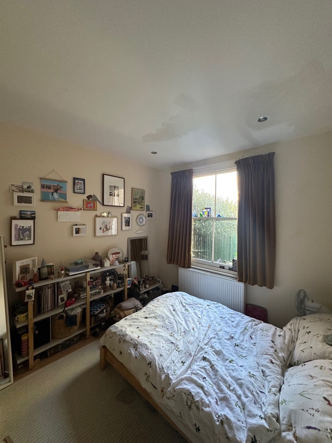 Double room in quiet 3 bed house share- Camberwell Main Photo