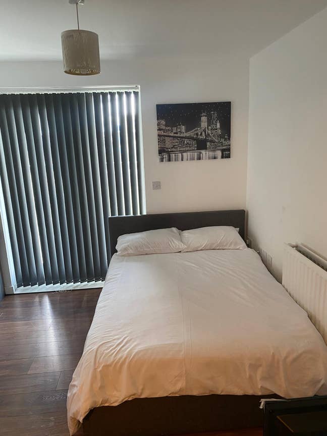 Large Double Room Barking  Main Photo