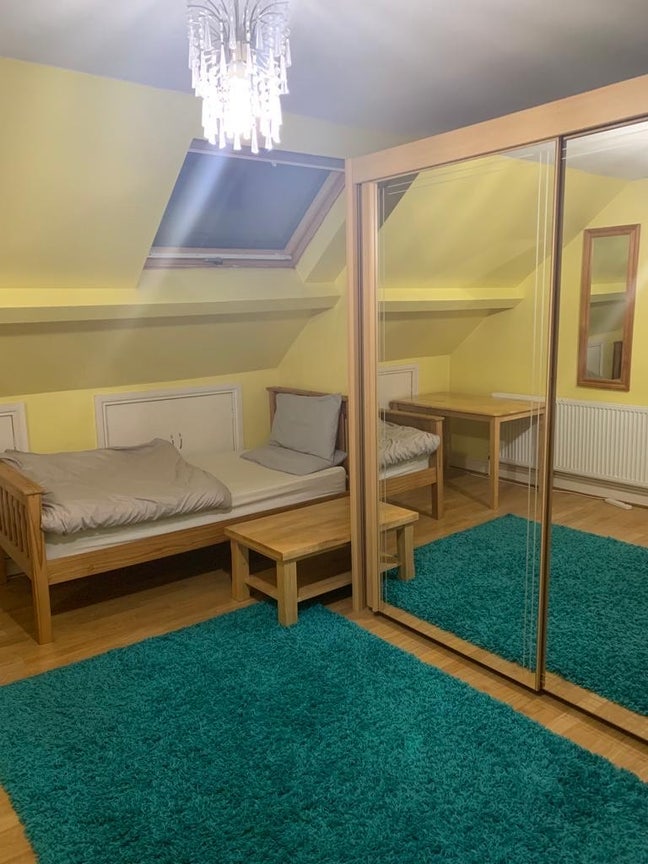 Double Room in Friendly Shared House – Slough Main Photo