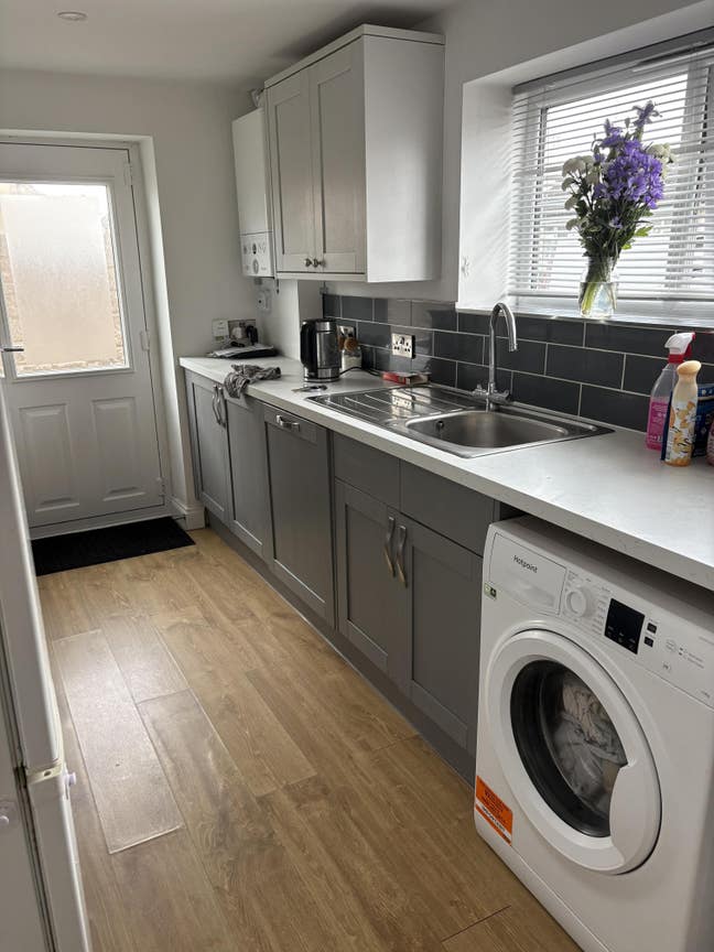 Room to rent Weston super mare  Main Photo