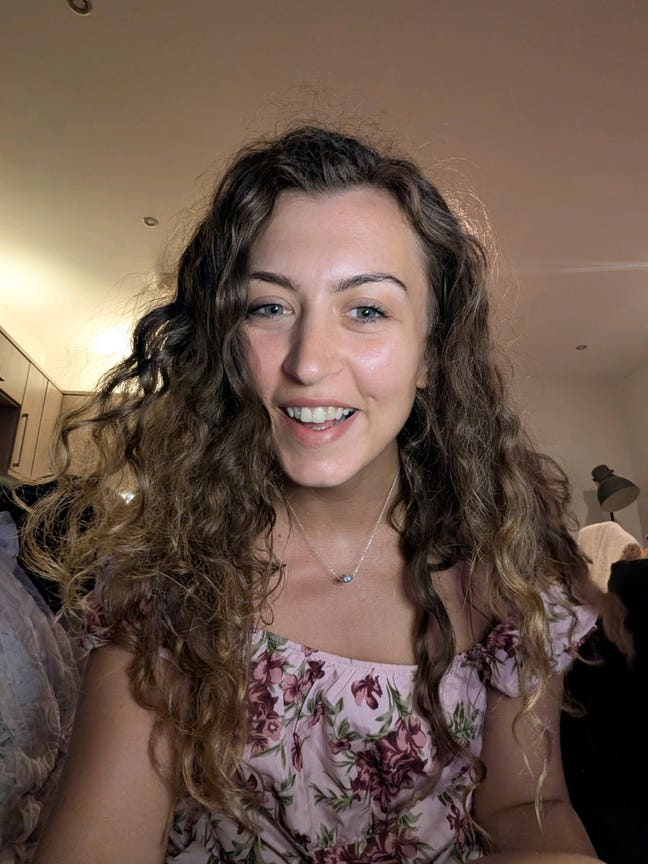 27, Female (6 months) Main Photo