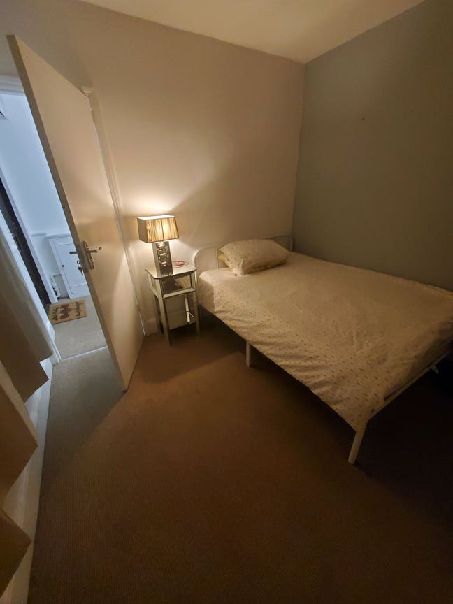 1 bedroom  Main Photo