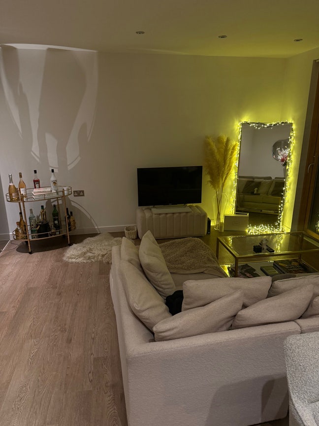 1 room to rent Barking Riverside Main Photo