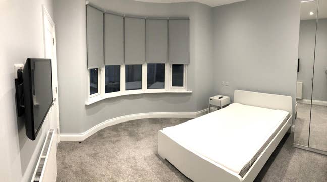 Luxury Fully Furnished Double Ensuite Room Main Photo