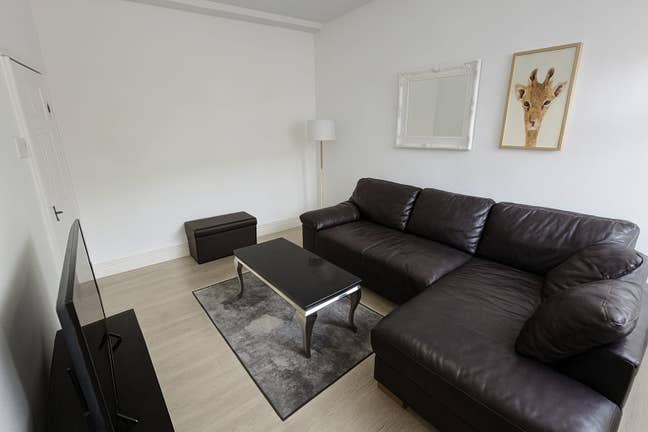 4 Bed Terraced House, Viscount Street, M14 Main Photo