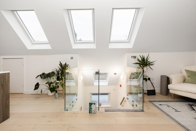 One bed duplex apartment  Main Photo