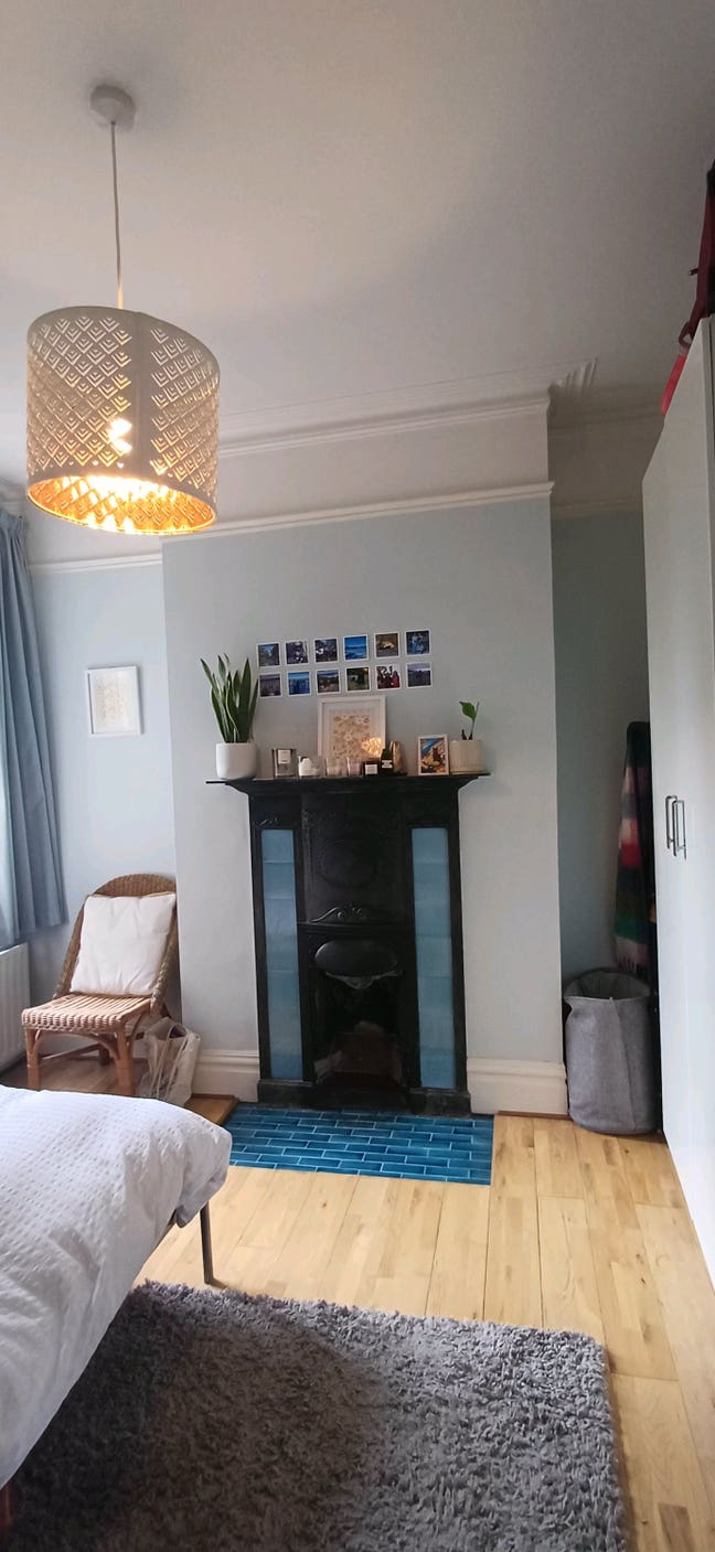 Double room in Homely, social Streatham House Main Photo