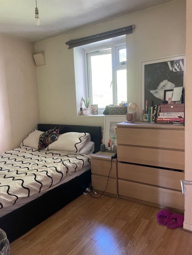 Double room in friendly flat in Clapham! Main Photo