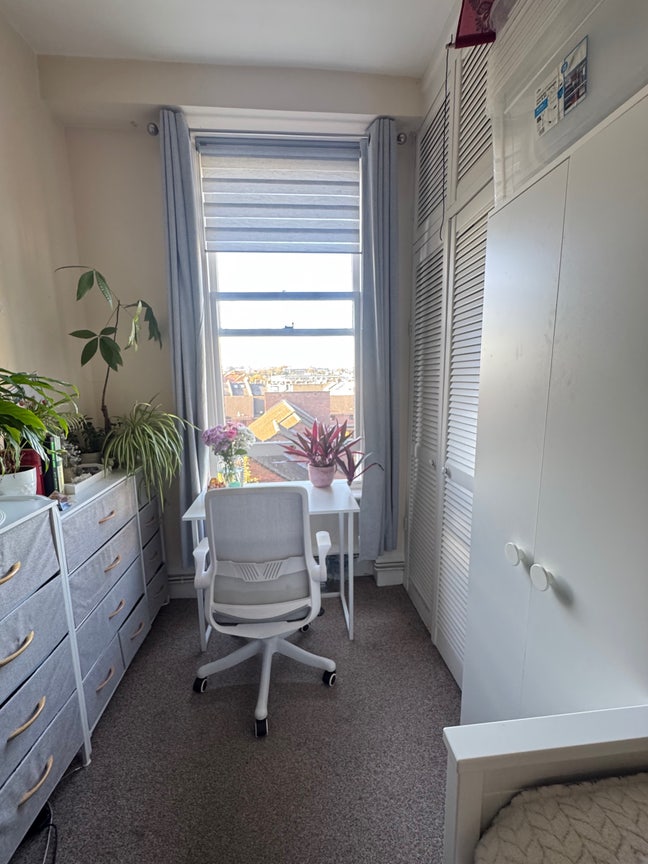 🌸 Room in Beautiful Flat by riverside🌸  Main Photo