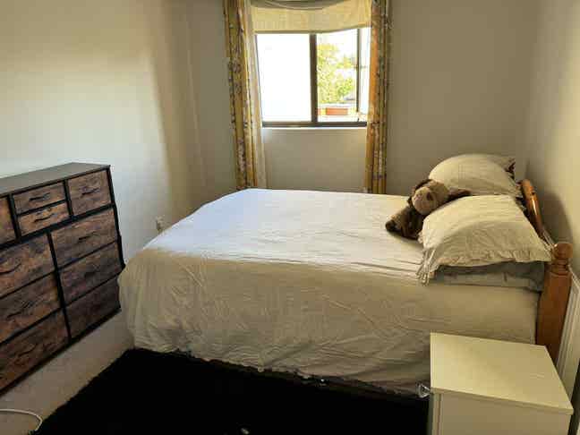 Singe or double bedroom  Main Photo