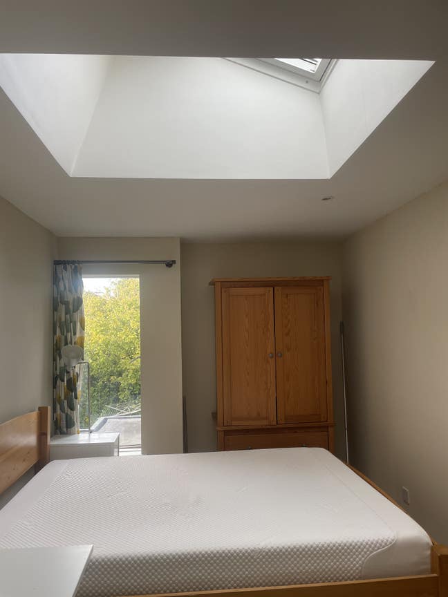 Lovely double en-suite room near central bath Main Photo