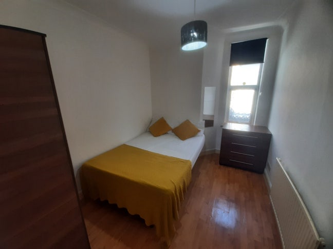 🏡Spacious double room in Manor house Main Photo