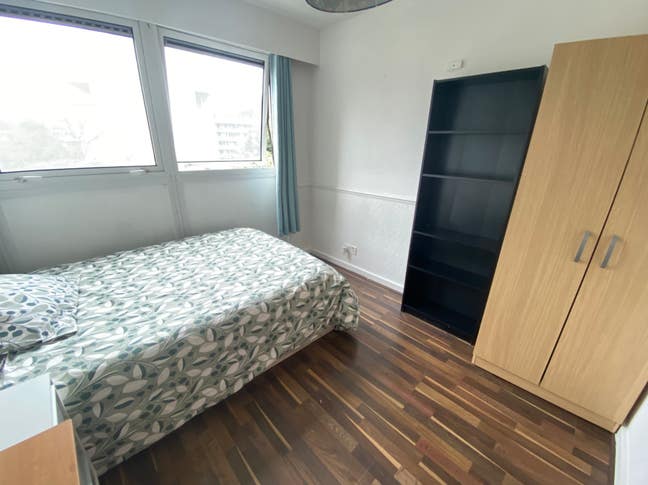 Amazing Double ! Bethnal Green ! Main Photo