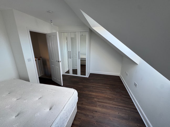 Double Room with Personal Bathroom Main Photo